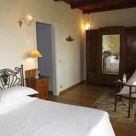 Vadonia Sleeps 12 Pool Wifi Semesterbostad